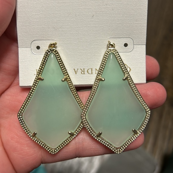 Kendra Scott Earrings - Picture 5 of 6